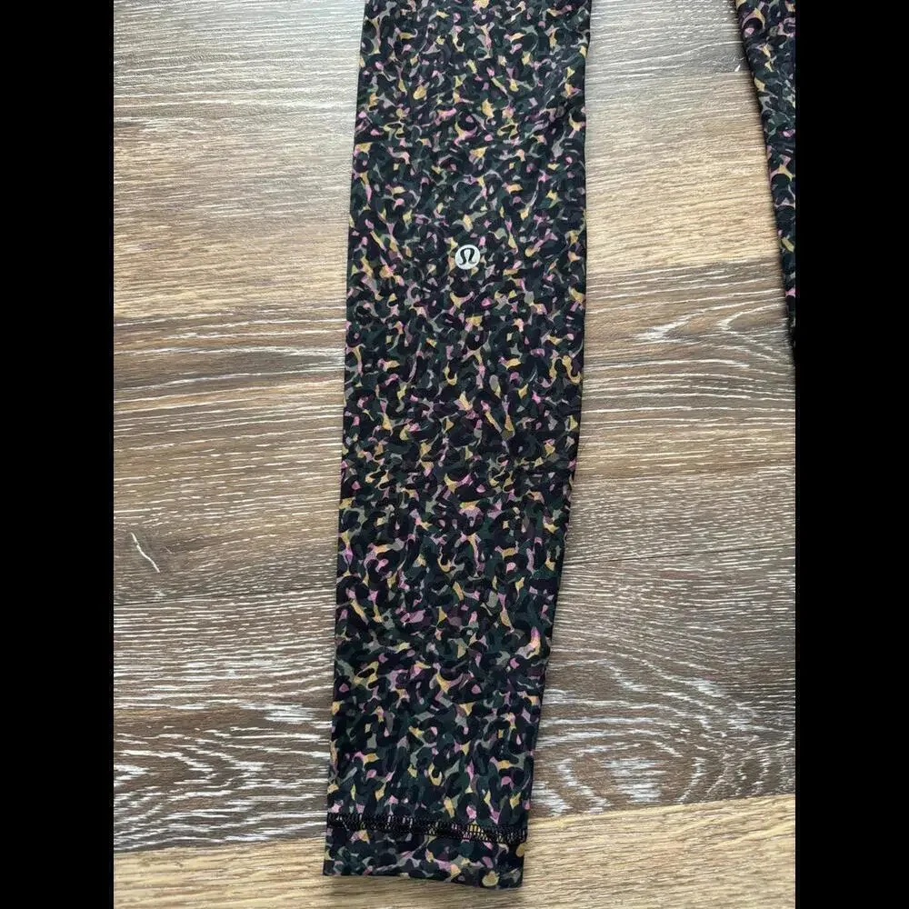 Lululemon Wunder Train High Rise 28” Fluctuate Micro Pink Size 2 NWT